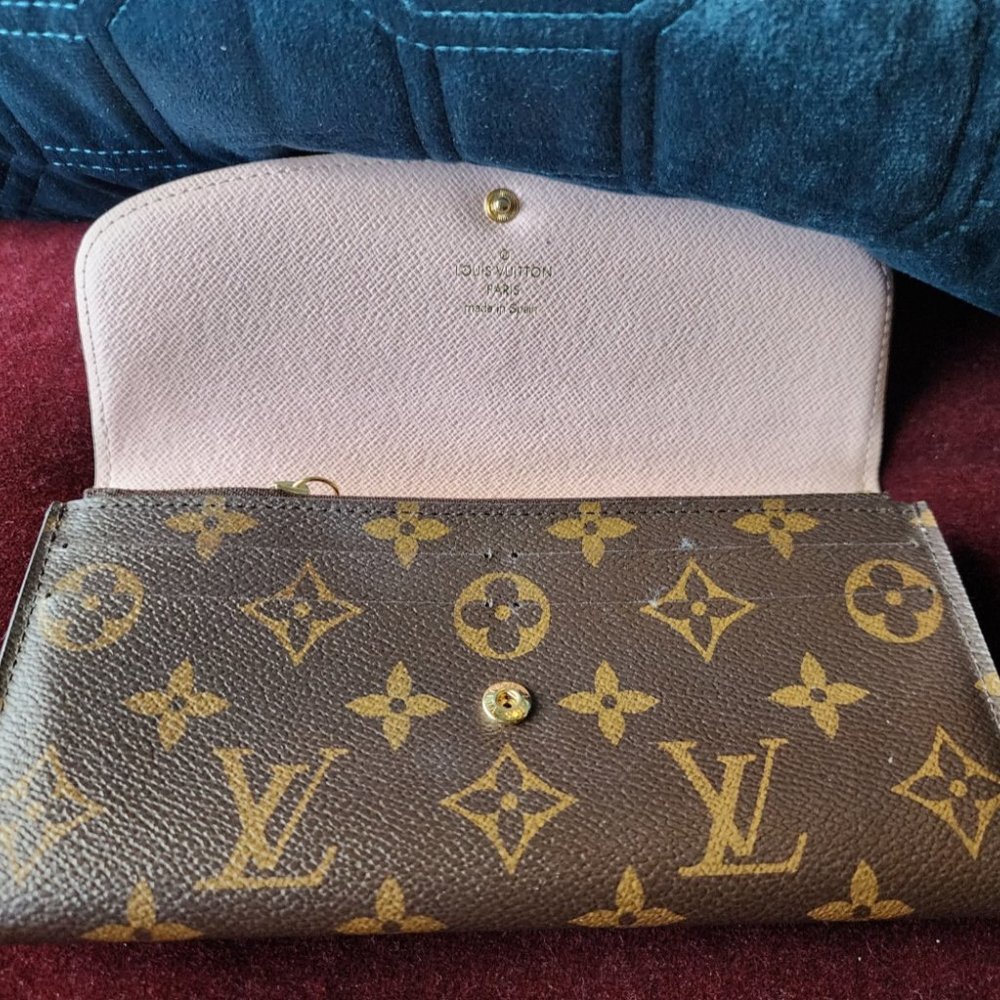 EUC Authentic Louis Vuitton Emilie Wallet in Rose Ballerina - Picture 8 of 11